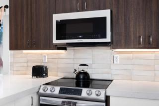 Newly Constructed House in La Mesa - La Mesa - 4