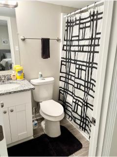Queen Suite - Private Bath - Hot Tub - Home Theater - 8