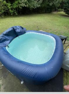 Queen Suite - Hot Tub - WiFi - 1