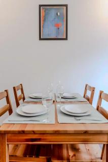 Notting Hill Apartments in perfect location - 1
