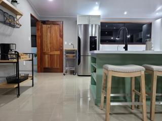 Azulita Oasis, Family-Sized Loft With Pool & Large Outdoor Areas - Aguas Zarcas - 9