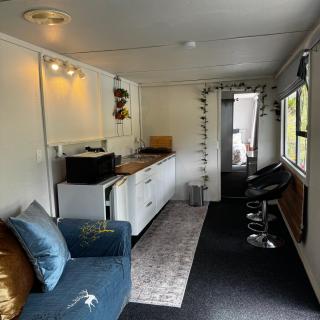 Tiny Home Container house Above the Vines - - 7