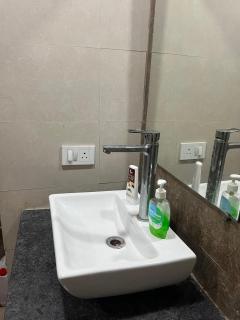 Golden palace studio - 3