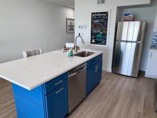 Pet Friendly Gulf Front Oasis with Beach Service - Destin - 6