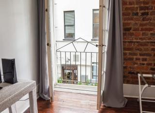 Bee on Broughton - Astonishing Home Downtown SAV - Savannah - 1