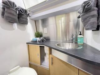 Limited Edition Airstream Midway Downtown & Beach - Savannah - 5
