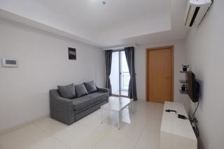 Spacious Minimalist Style 1BR Apartment The Mansion Kemayoran By Travelio - 2