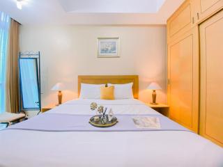 Good Place 2BR Apartment Bellagio Residence By Travelio - 9