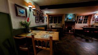 The Rose & Crown In Trent - 3