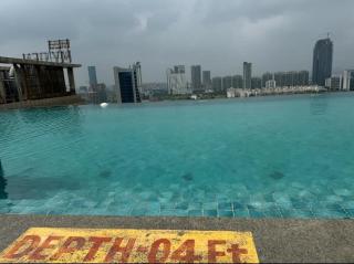 the luxury apartment in gurgaon - Gurgaon - 1