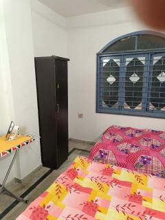 Chintamani Siddhi Chakra Apartment, Bed Spaces for Cold play - Ahmedabad - 4
