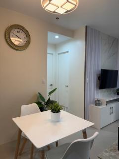 Alder - One Bedroom Condo Unit with Balcony - Davao - 3