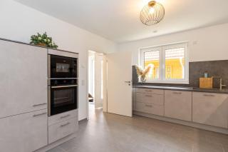 Ferienhaus für 6 Personen mit großer Terrasse zum Wohlfühlen - Wischuer - 1