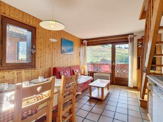 La Clusaz: Appartement 4 pers, Parking, Animaux admis - FR-1-818-82 - 0