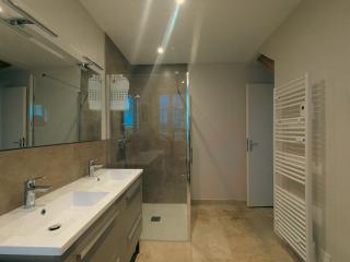 Gîte charmant avec parking, animaux acceptés, près du Château de Clavières - FR-1-591-718 - 3