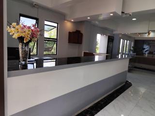 RedDoorz at Pilgrims Hotel - 2