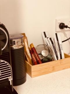 Urban Retreat in Central City - 4