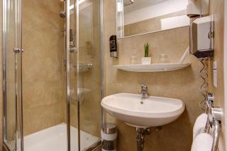 Sure Hotel by Best Western Ambassador Duesseldorf - Düsseldorf - 2