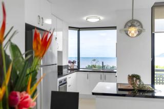 Belle Escapes 73 Rydges Plaza Esplanade with Ocean & City Views - Cairns North - 7