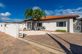 NEW Tropical Indulgence Sotto del Sol 7BR by Bocobay - Palm-Eagle Beach - 3