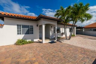 NEW Tropical Indulgence Sotto del Sol 7BR by Bocobay - Palm-Eagle Beach - 4