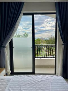 Huy Hoàng Hotel - Xóm Cầu Hin - 8
