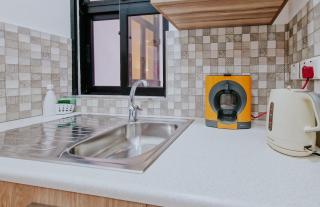 Cozy escape in vibrant Gżira - 1