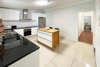 CozyQuartersRooms - Convenient Stay Near UNSW, CBD & Airports - Sídney - 4