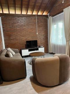 Amari Homestay - 3