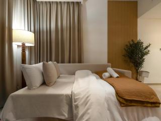 Amazing view Burj Khalifa 5mn Dubai Mall 2BDR - 3