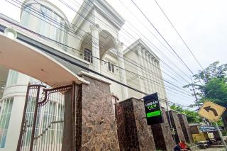 Urbanview Hotel Trisna Tulungagung - Kedungwaru - 5