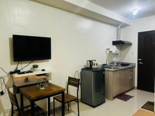 Condo Studio unit - Casa Mira Towers Labangon - 4