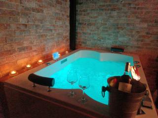 Au spa de LLea Suite rétro - Avignon - 7