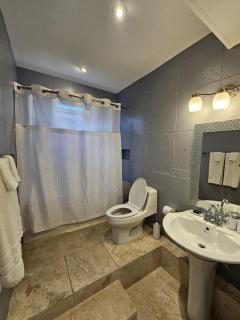 216A Lower Level, Deluxe 1 Bedroom - Jolly Harbour - 2