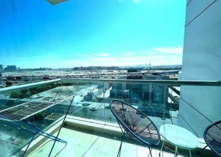 Modern & Cozy 1-BR in Business Bay - 4