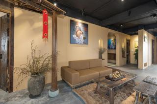 Maple Boutique Apartment - 7