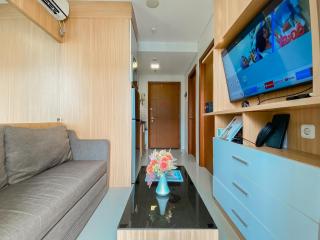 Good Deal and Scenic 1BR Apartment at Woodland Park Residence By Travelio - 1