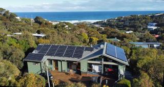 Fairhaven Beach House with Ocean Views and Tranquil Setting - Aireys Inlet - 7
