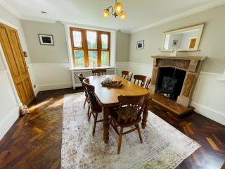 Idyllic Historical Country Retreat for 6 & Pets - Pass the Keys - Warslow - 8