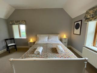 Idyllic Historical Country Retreat for 6 & Pets - Pass the Keys - Warslow - 8