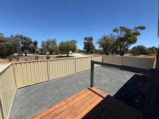Woomelang Cabin Silo Trail Two Bedroom Cabin Queen and KSing - - 5