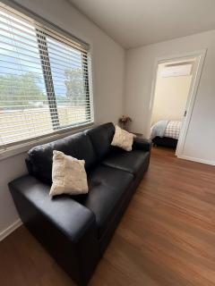 Woomelang Cabin Silo Trail Two Bedroom Cabin Queen and KSing - 2