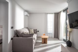 Senaon Urban Living Euphoria with Jacuzzi - Heraklio - 2