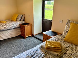 Bluebird Cottage - Parwich - 2