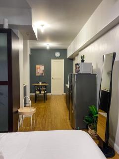 Studio condo near Pobla Makati - Manila - 3
