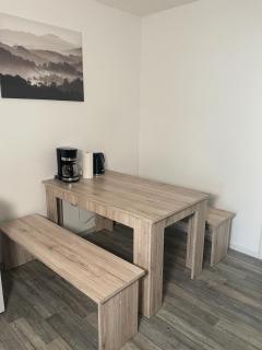 bookandstay24 Dietzenbach 2 Zimmerwohnung mit Balkon, Küche und Parkplatz-14 - 9