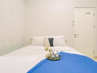 Comfort Stay 2BR Apartment at Springlake Summarecon Bekasi By Travelio - 9