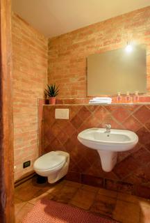La Giolitta Accomodations - Barolo - 8
