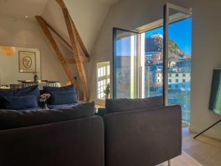MARINA LUXE - Two Bedrooms, High-End, Iconic Location & Private Parking - Ålesund - 9