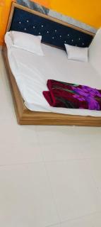 Subah e Banaras Guest House - Best Guest House in Banaras for Comfort - Varanasi - 5